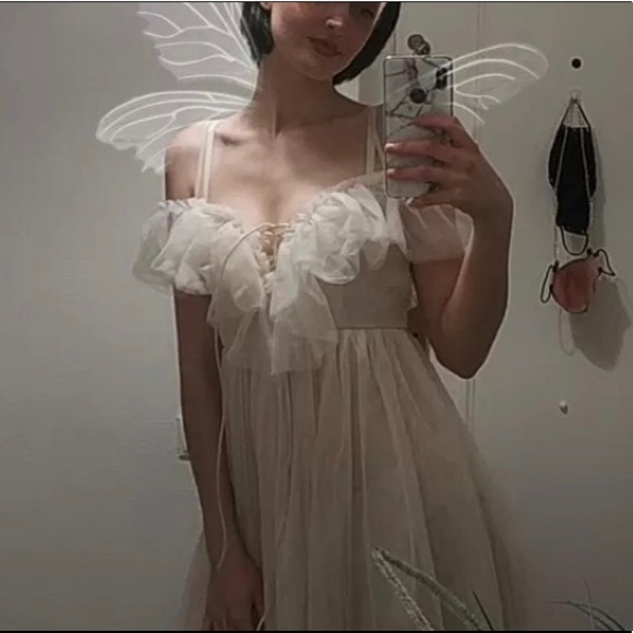 Lace up dress Ruffle off shoulder cream white lace up - Picture 3 of 16